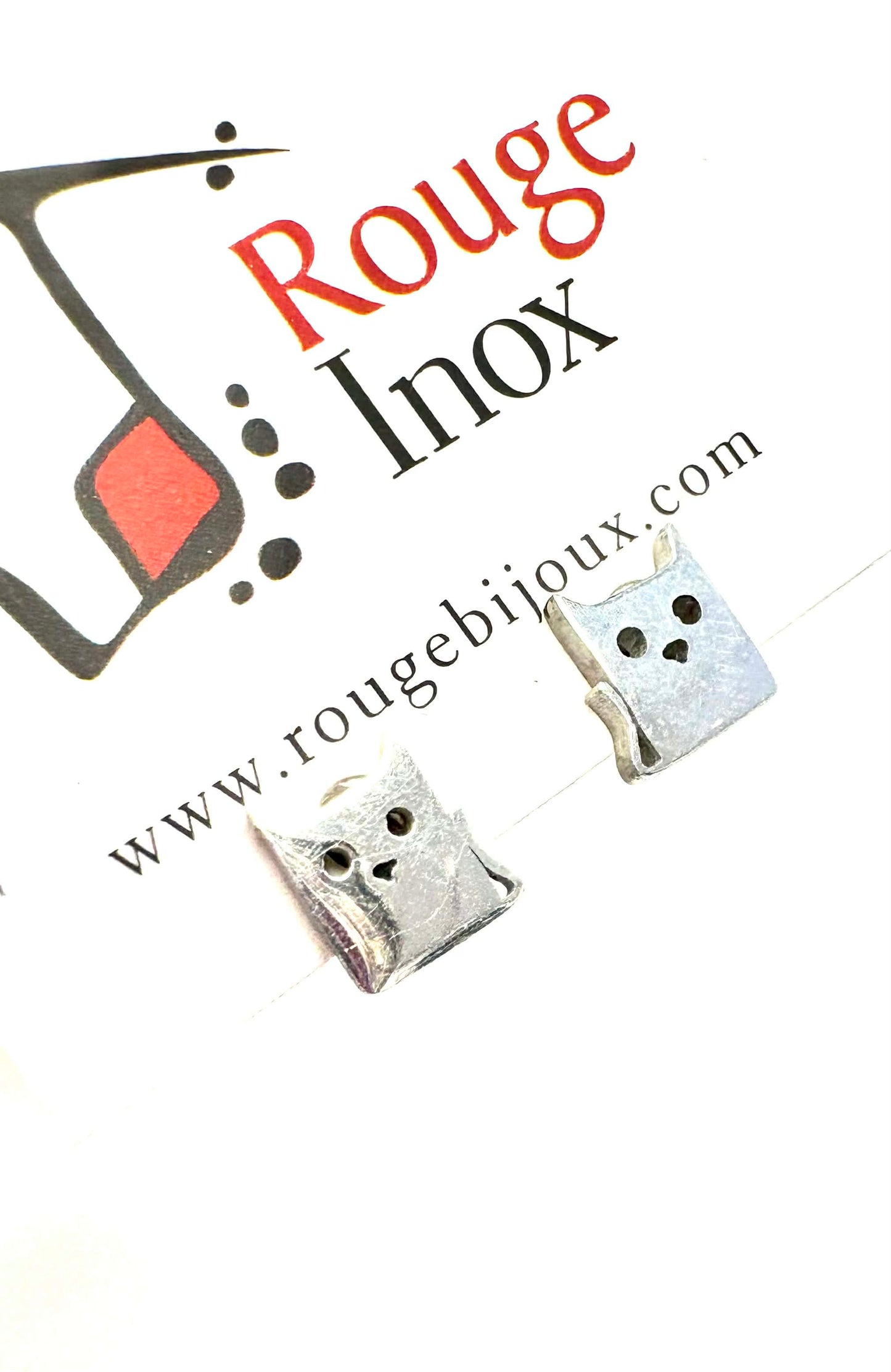 Square cat earrings - Stainless steel red