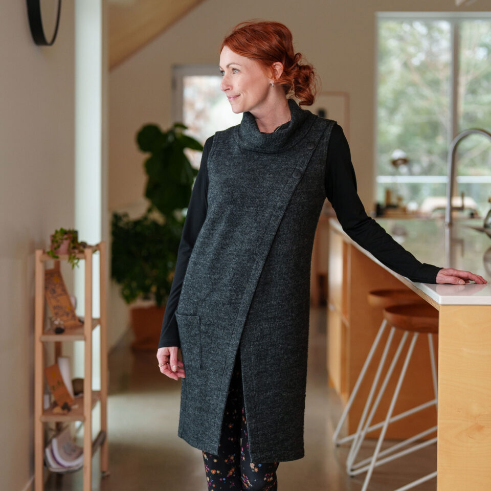 3/4 Navy Leggings - Nothing Gets Lost