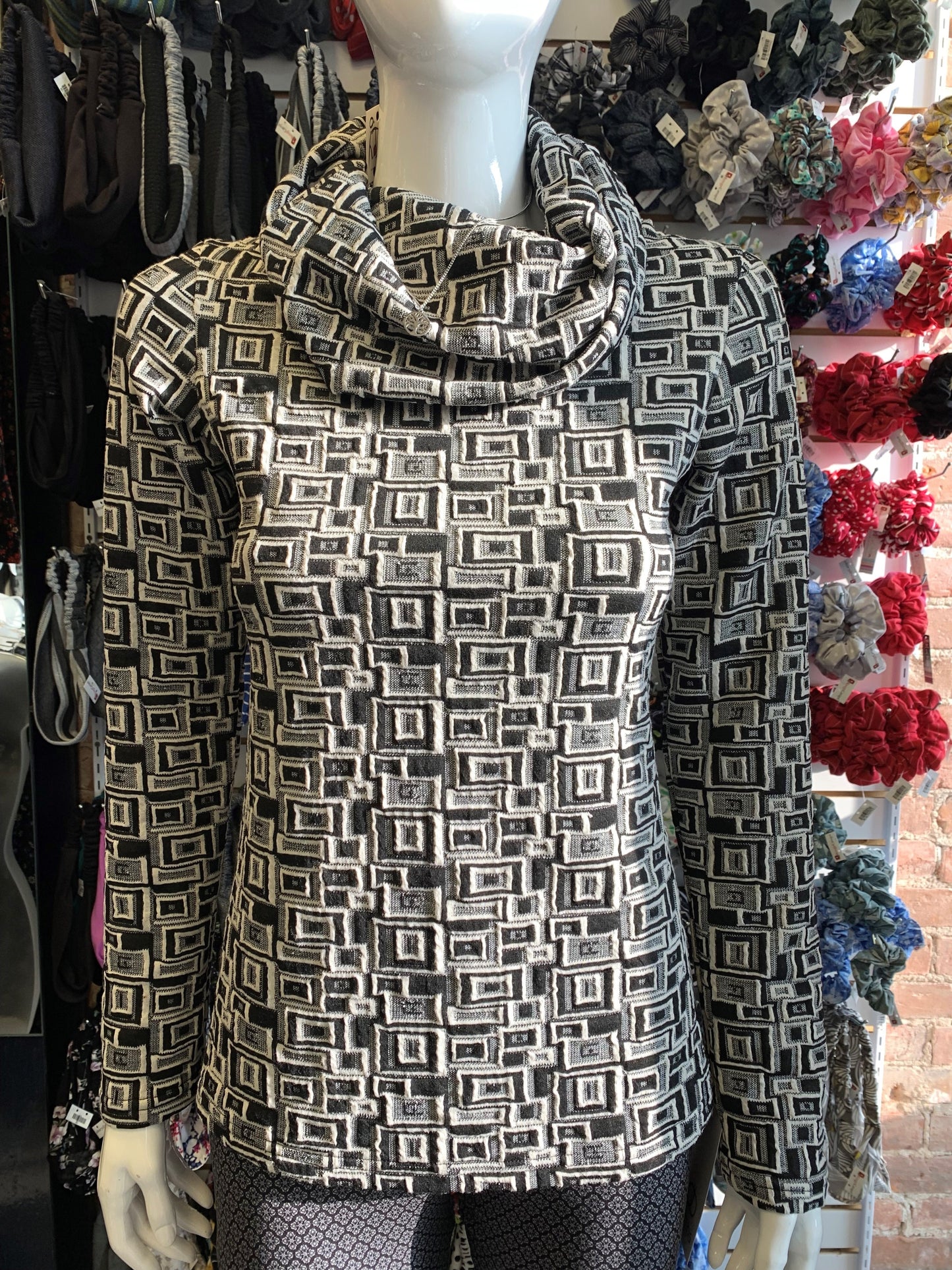 Top Lya - Noir - Dinh Ba