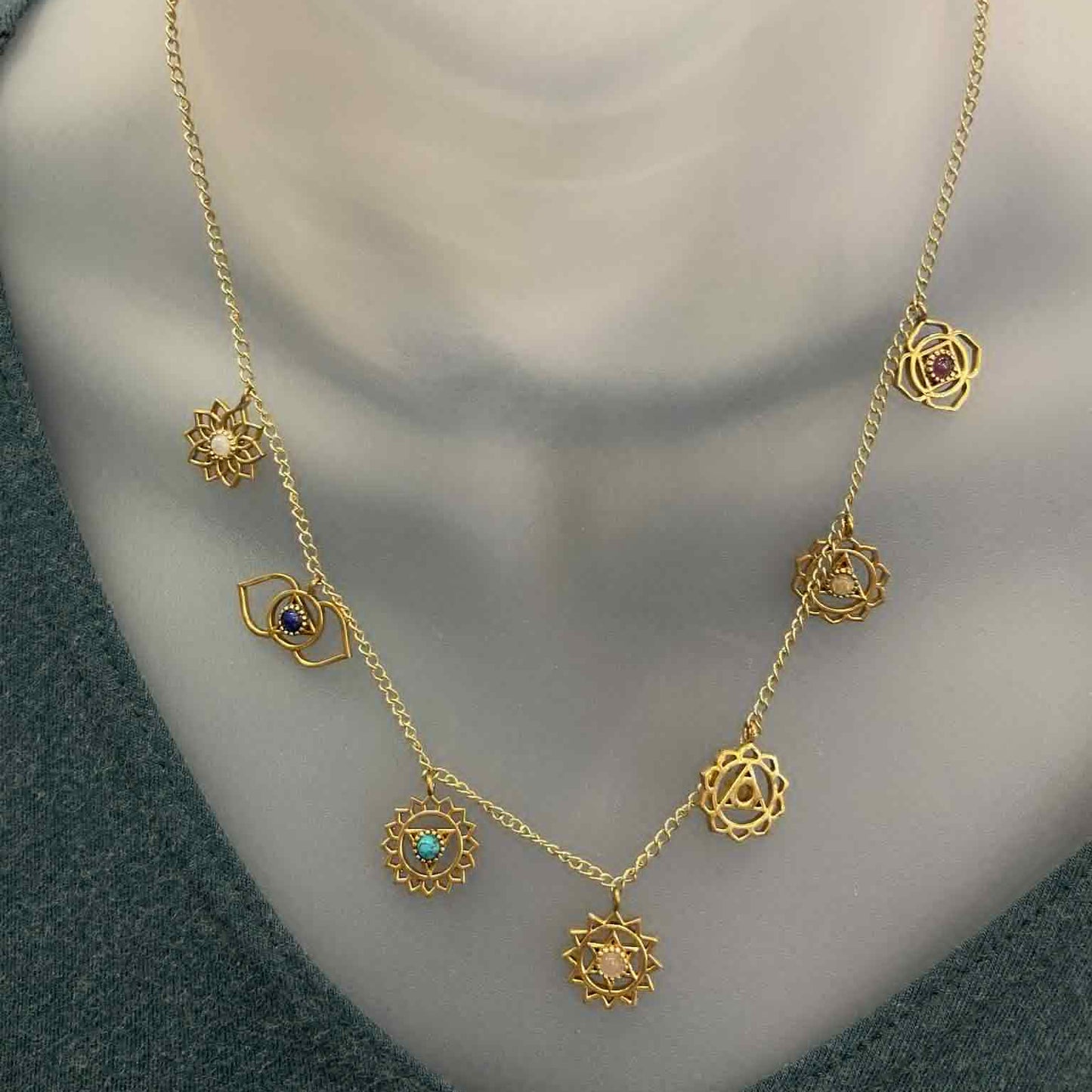 Collier Chakra - Pierres- Or - Rouge Import