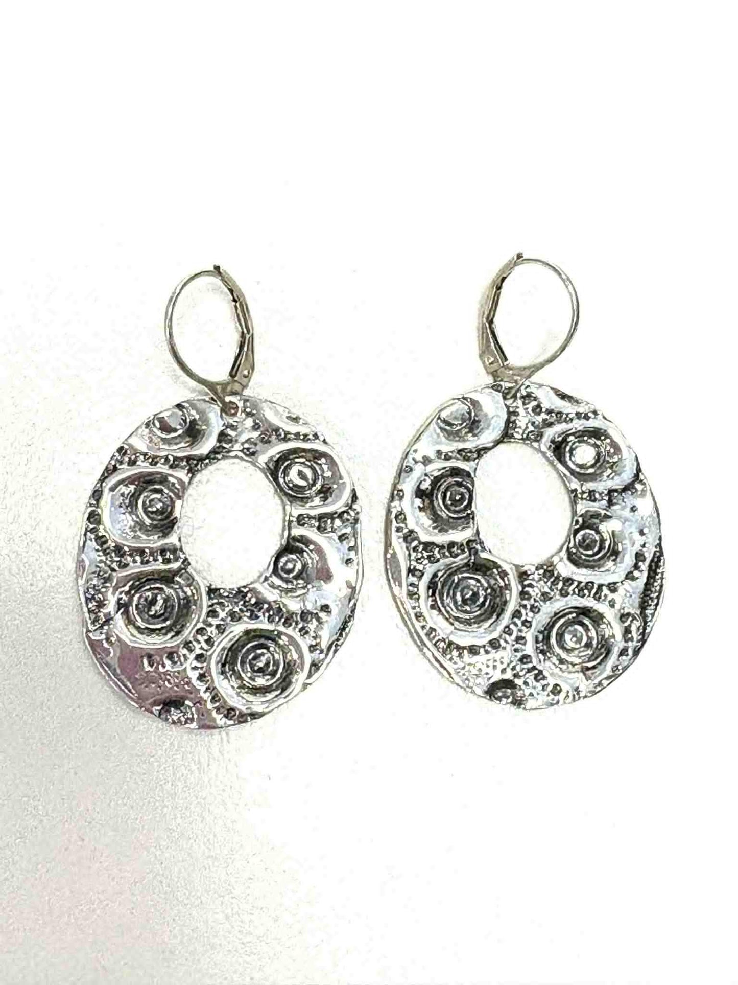 Lune d'oursin, boucles d'oreilles - Marie-Eve Bordeleau