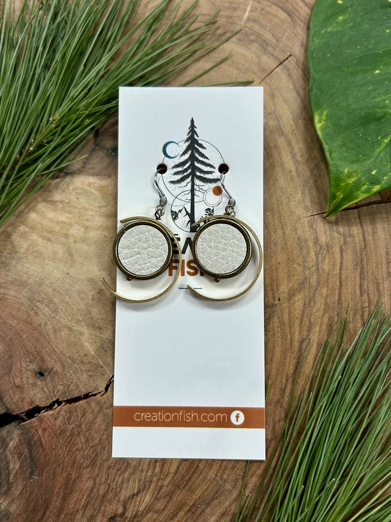 Boucles d'oreilles- Modèle C blanc-Création Fish