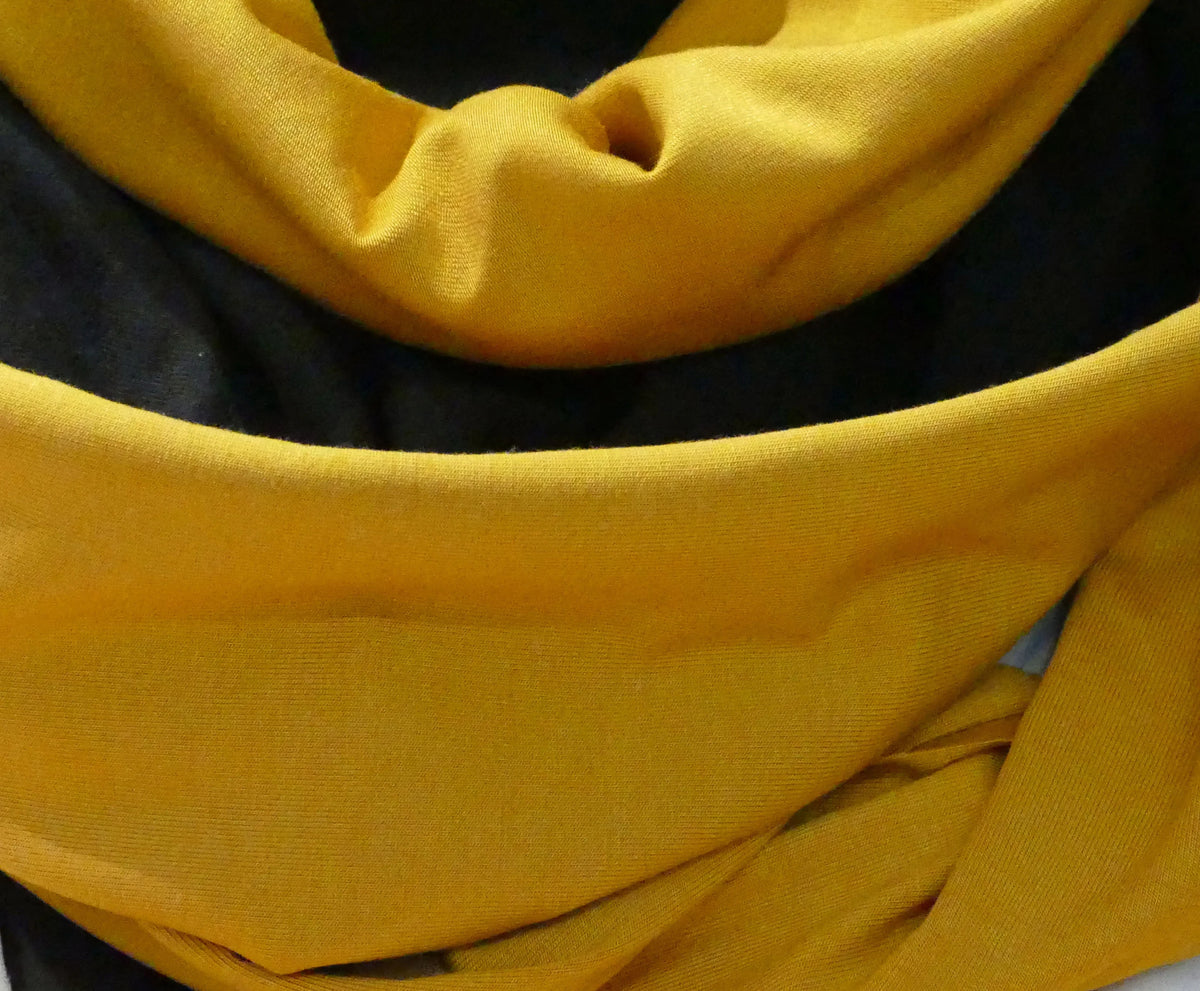 Foulard en bambou jaune – pratique, lumineux et sécuritaire