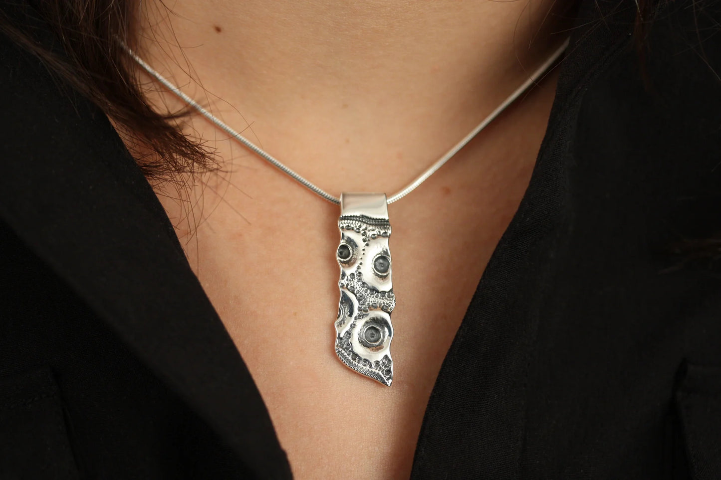 EKHINOS MEDIUM, sterling silver pendant - Marie-Ève ​​Bordeleau