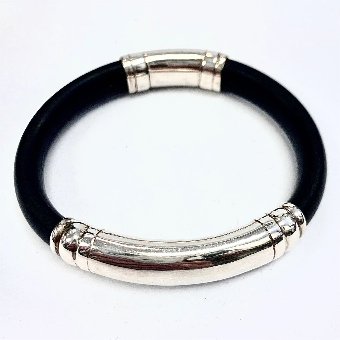 Bracelet - Silver and Black - Red Silver 9.25