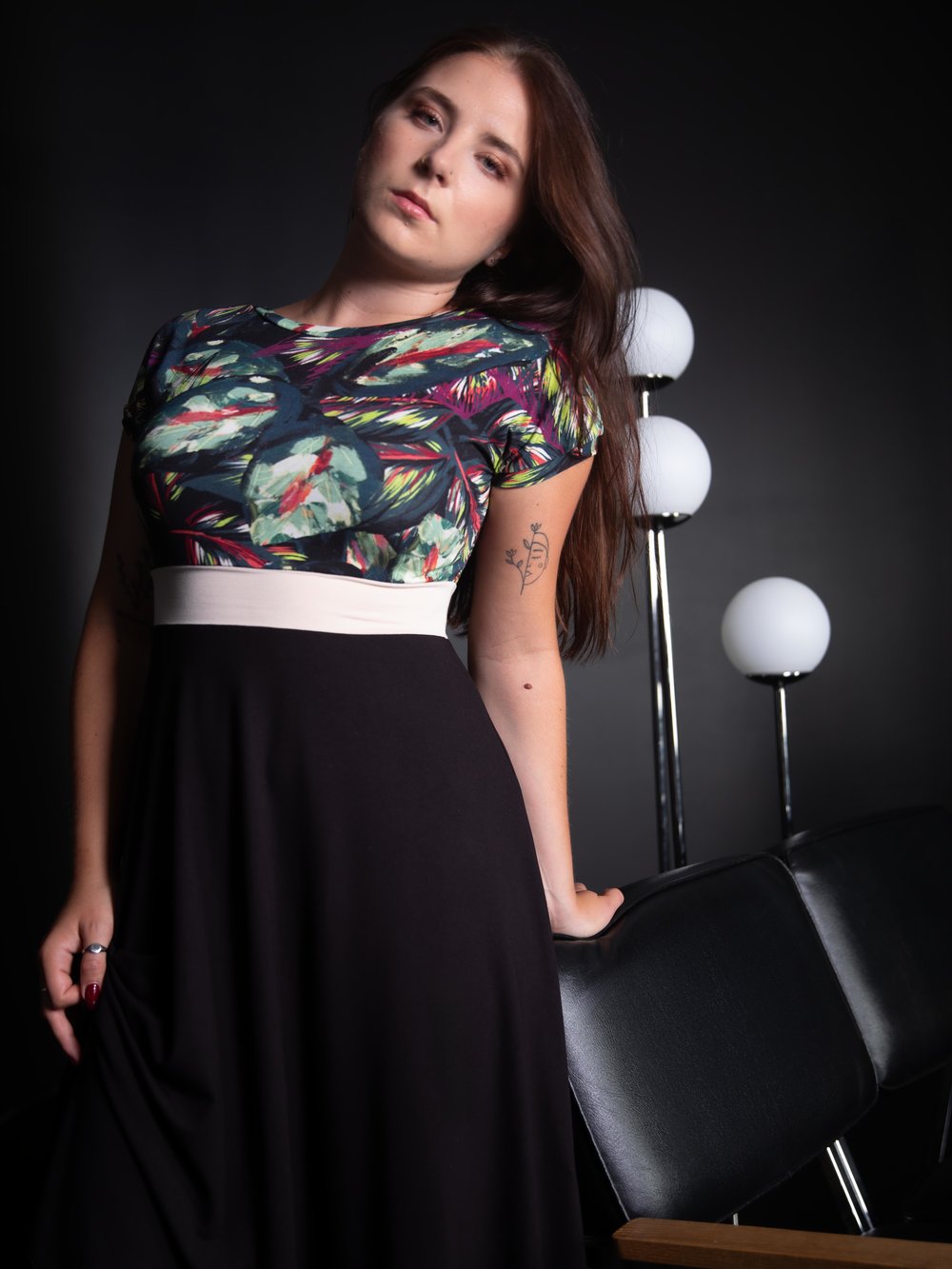 Robe Capucine - motif feuille et noir