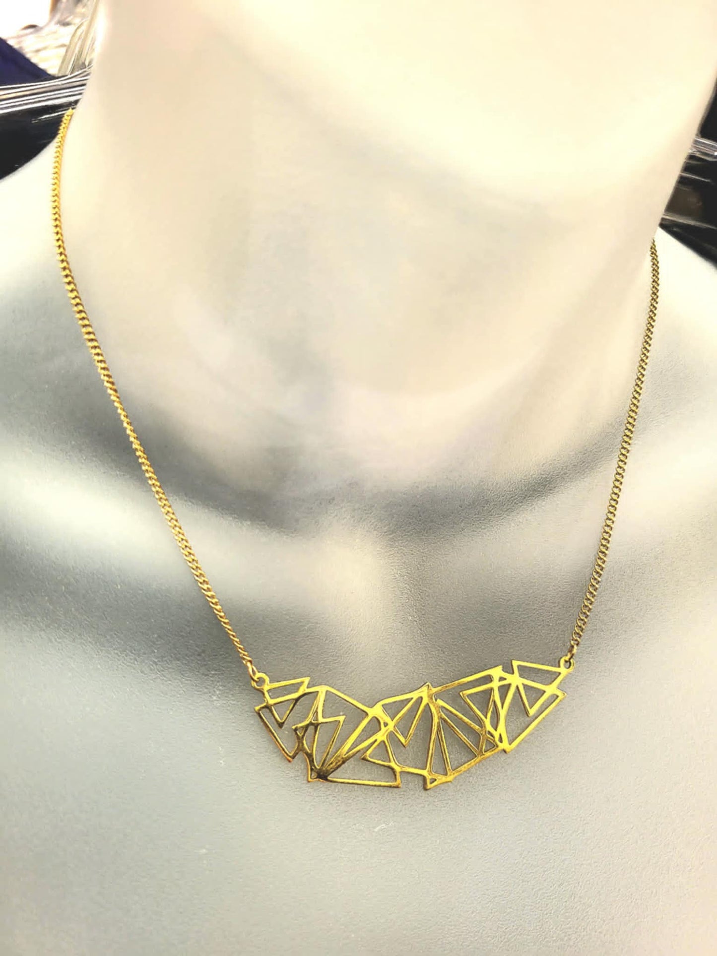 Collier - couleur or - Rouge Inox