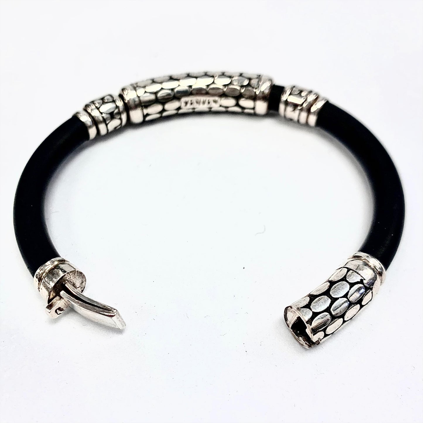 Bracelet - Silver and Black - Red Silver 9.25
