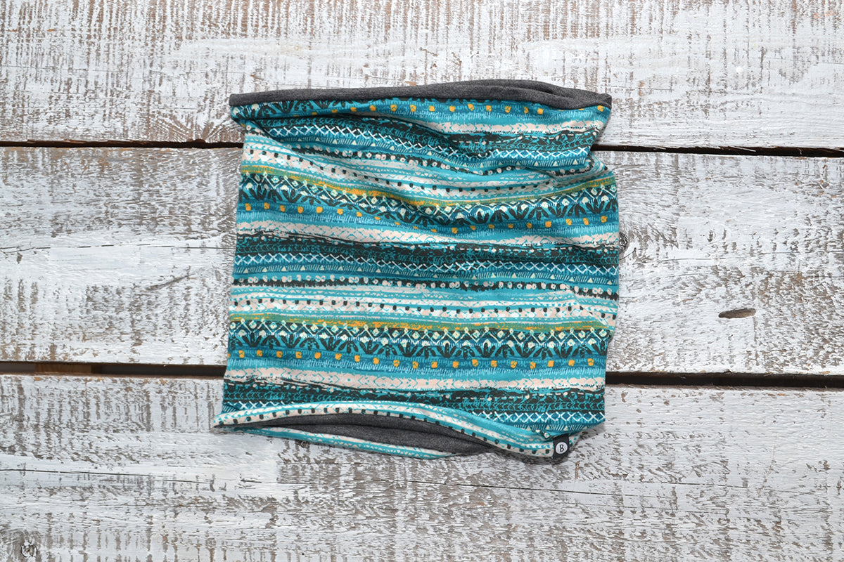 Col/cache-cou Baluchon motifs bleu