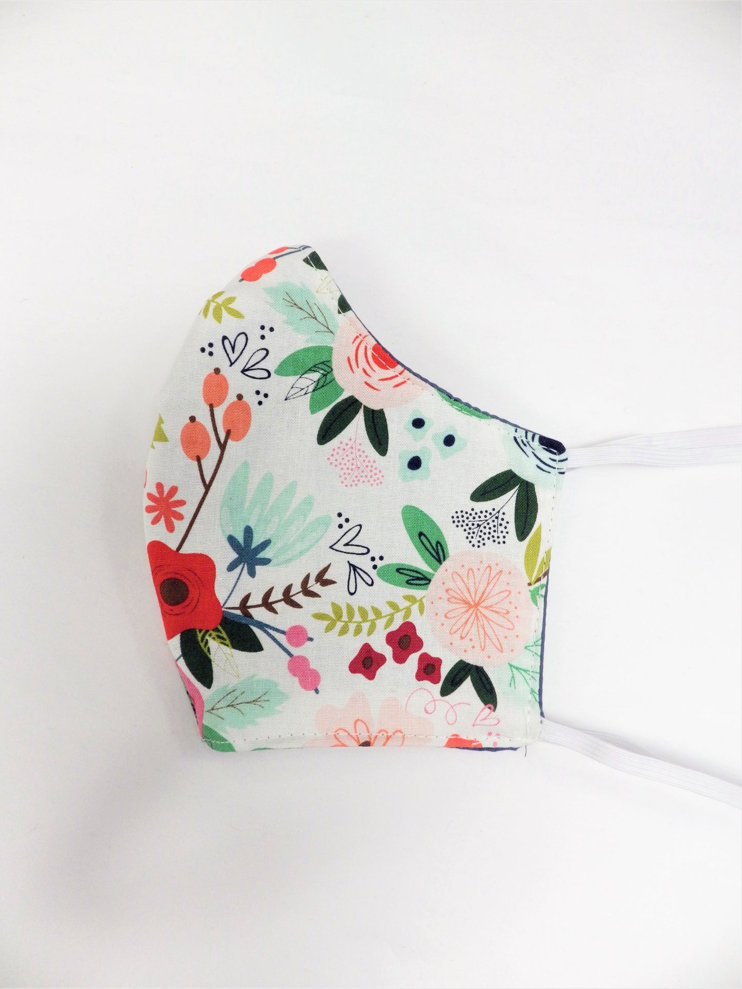 Blanc & fleurs et cœurs