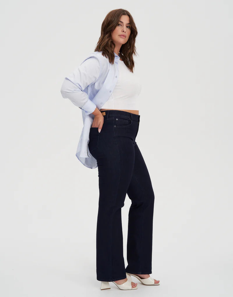 CHLOÉ - Coupe Droite -Taille Classique- Prague - Entrejambe 34''-  Yoga Jeans