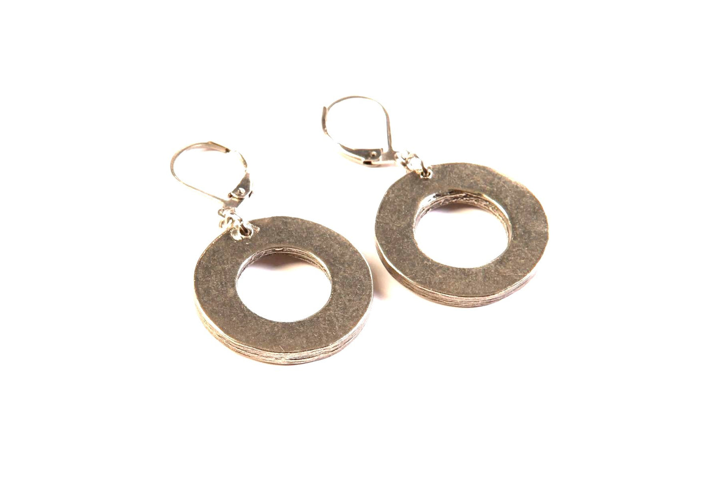 Hanging from the ear Circle 23mm - Red Jewelry