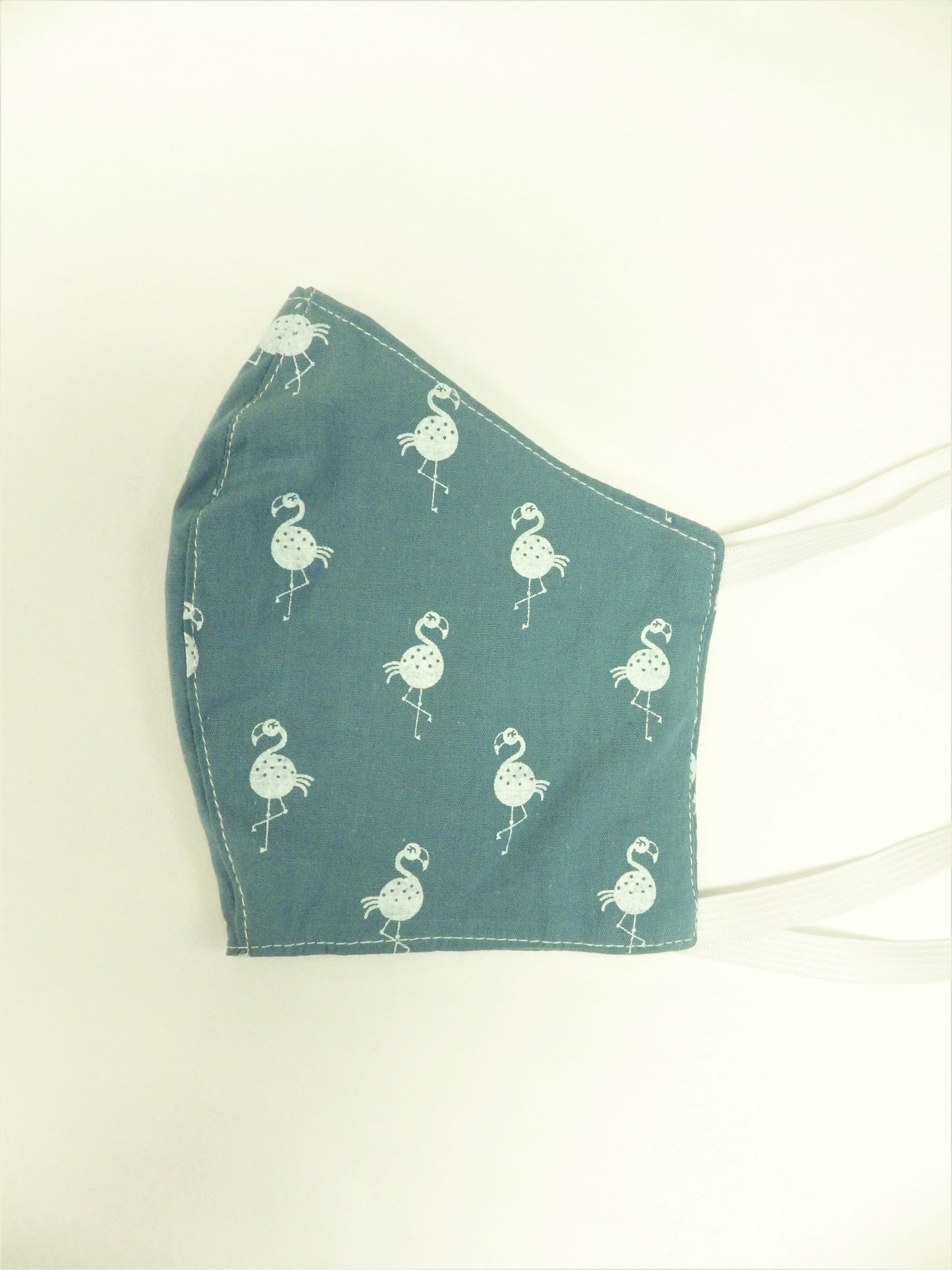 Green &amp; white flamingos