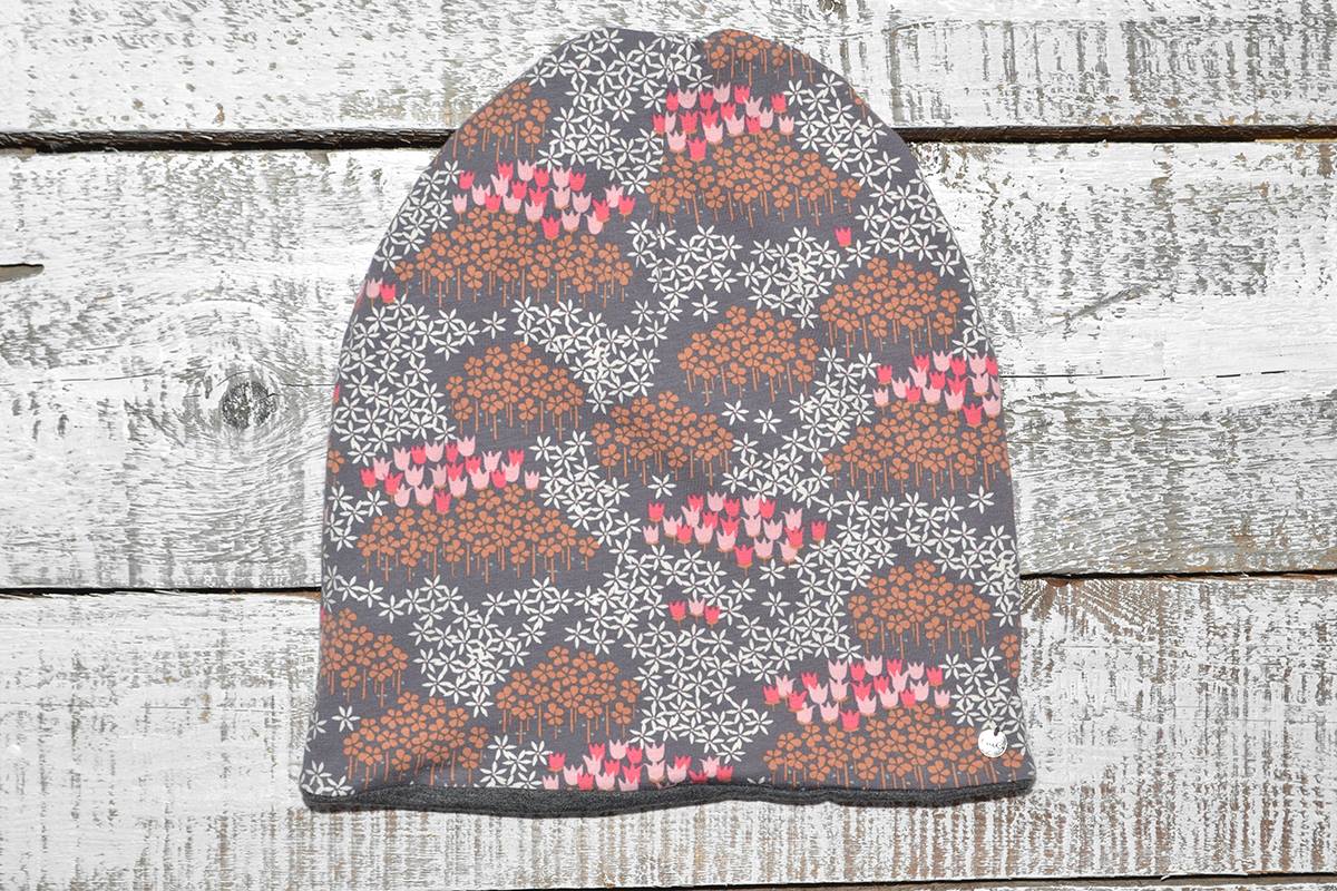 Tuque réversible Baluchon fleuri rose et gris