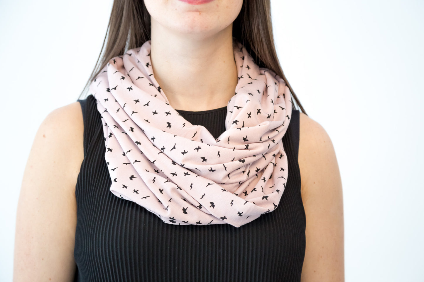 Foulard Baluchon rose et oiseaux