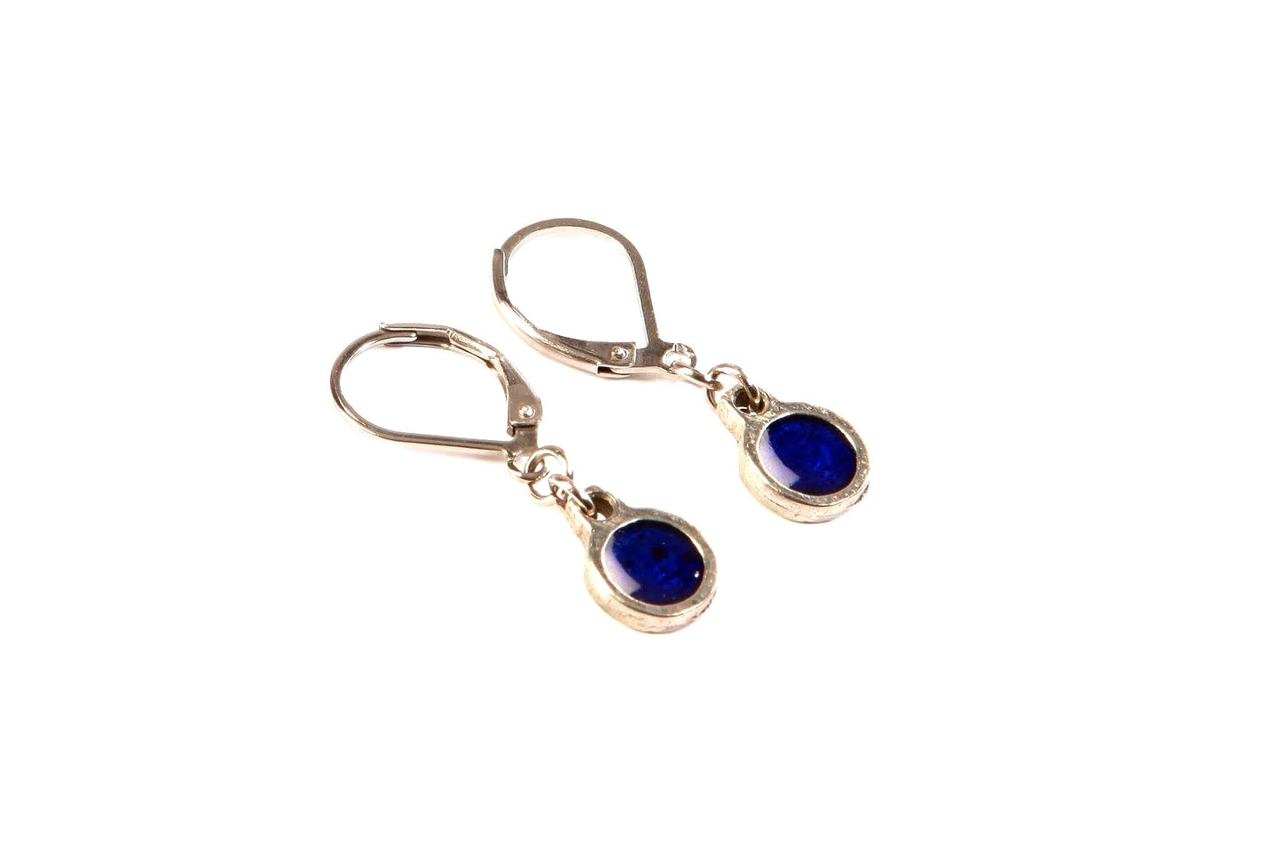 Suspendues à l'oreille Ronde 8mm Naturel - (Plusieur couleurs disponibles)