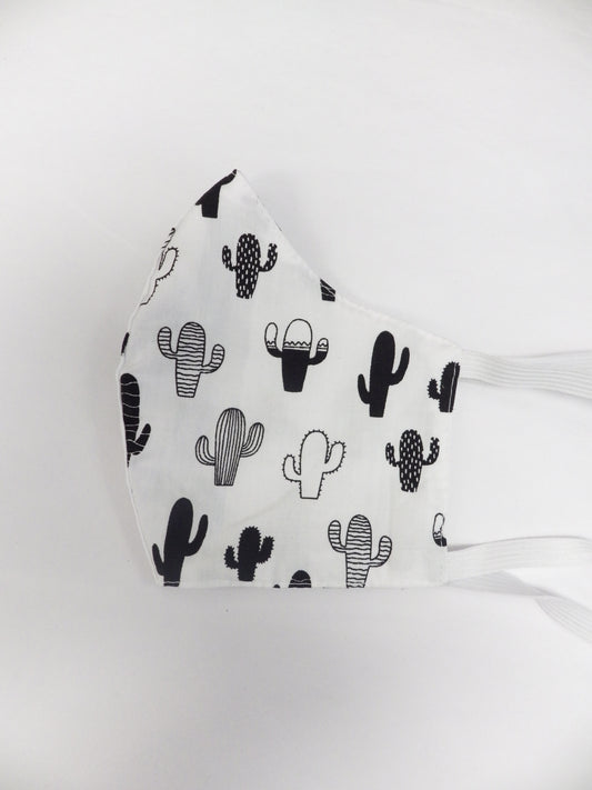 Blanc & cactus noirs