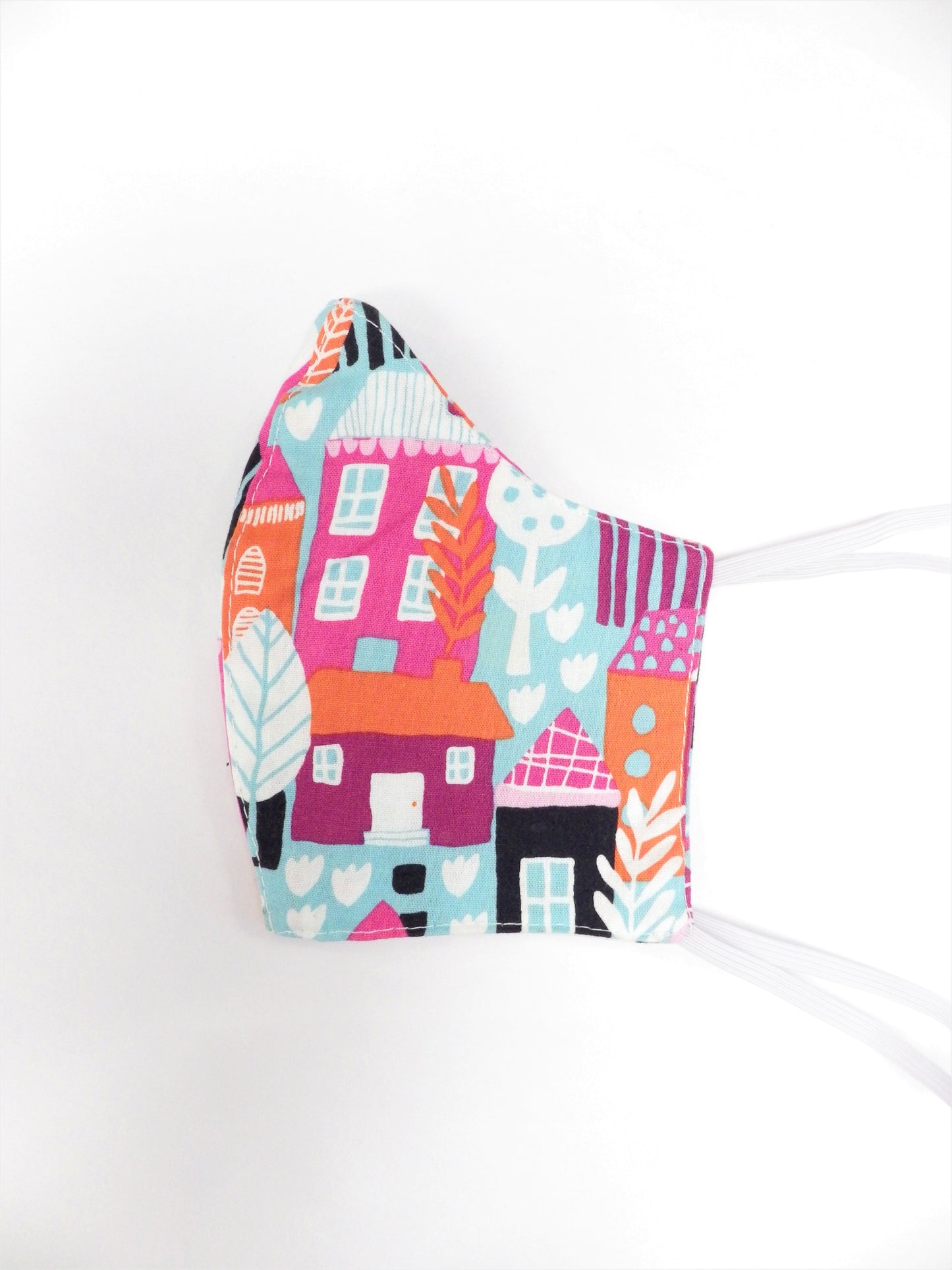 Bleu & maisons roses