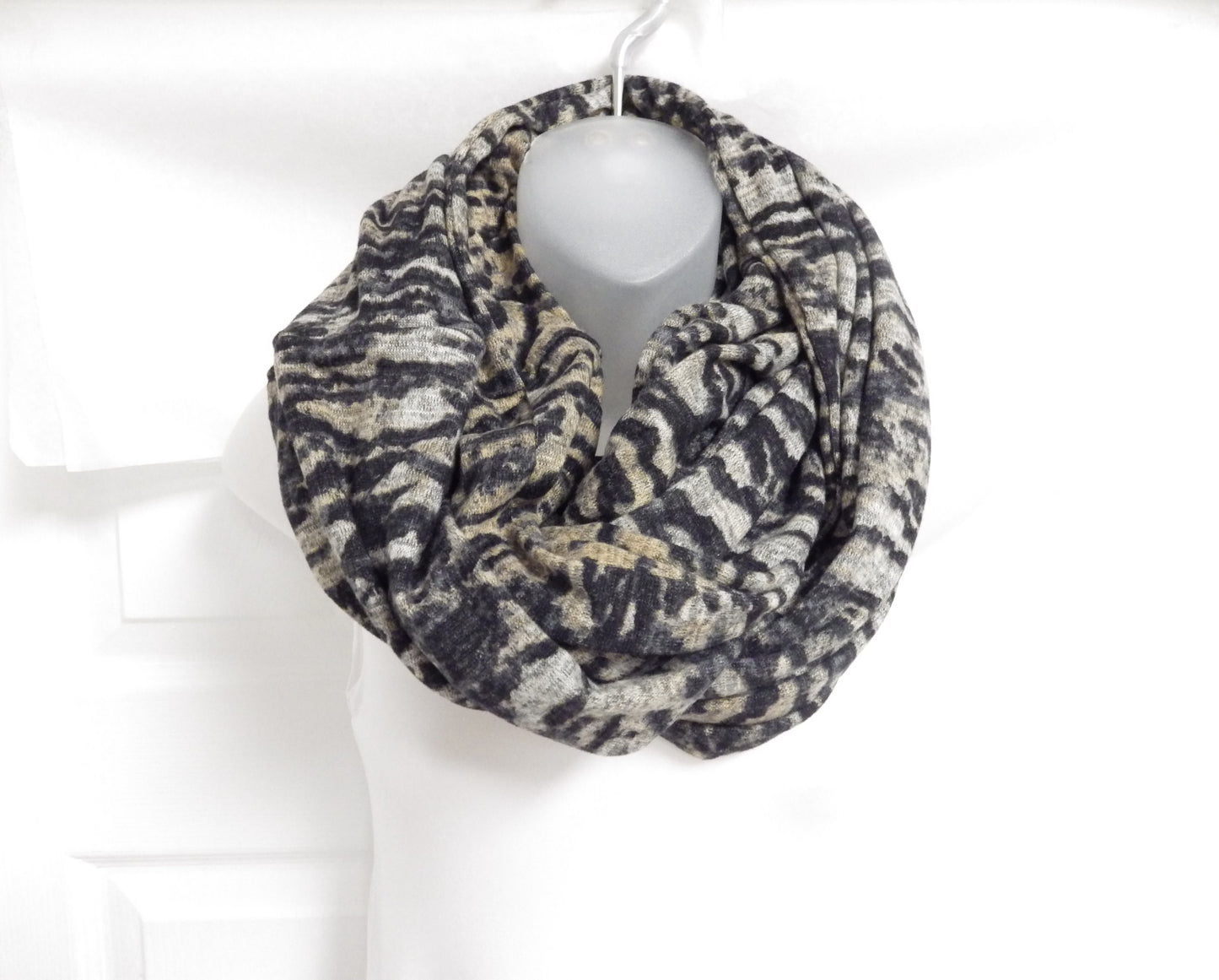 Foulard Baluchon motif peau d'animal