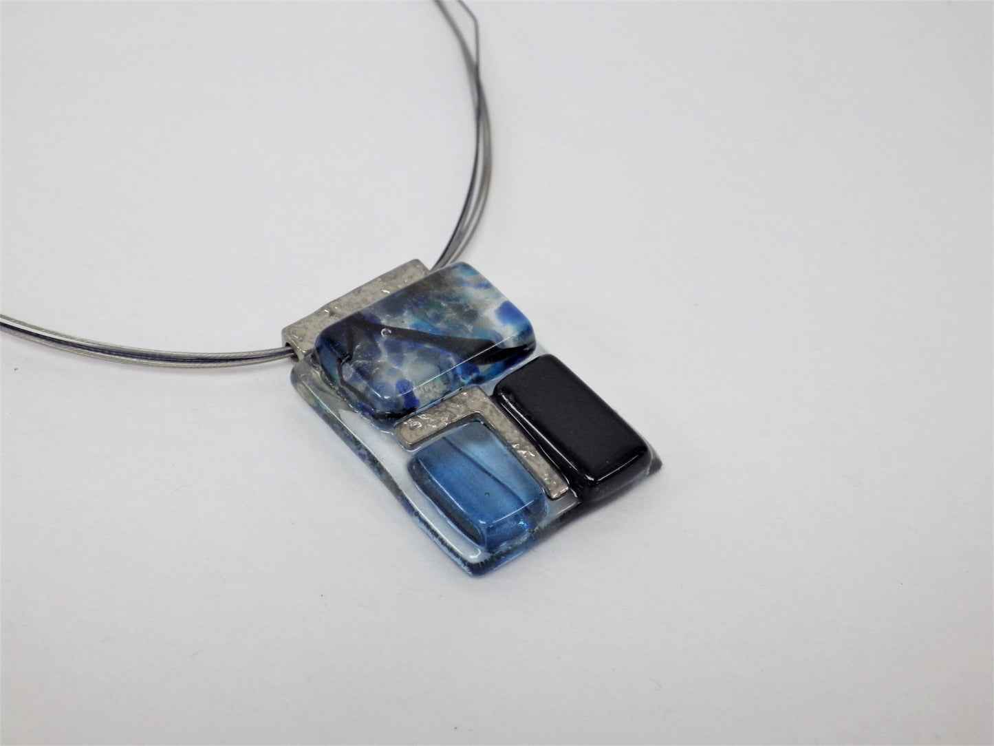 Multi-glass pendant necklace - Créart