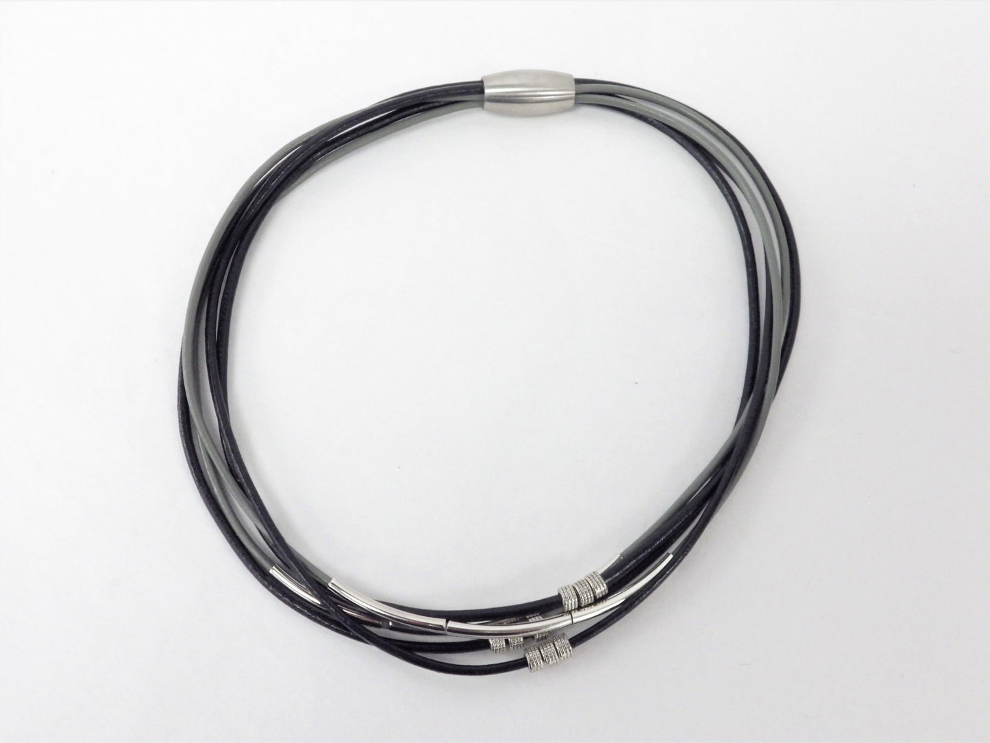 Collier/Bracelet noir et gris, tubes - MJ Bijoux