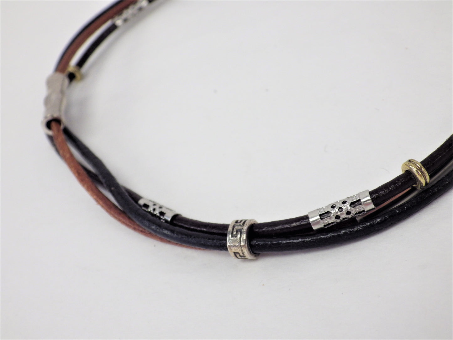 Collier/Bracelet noir et brun deux tons, pièces variées et tube - MJ Bijoux