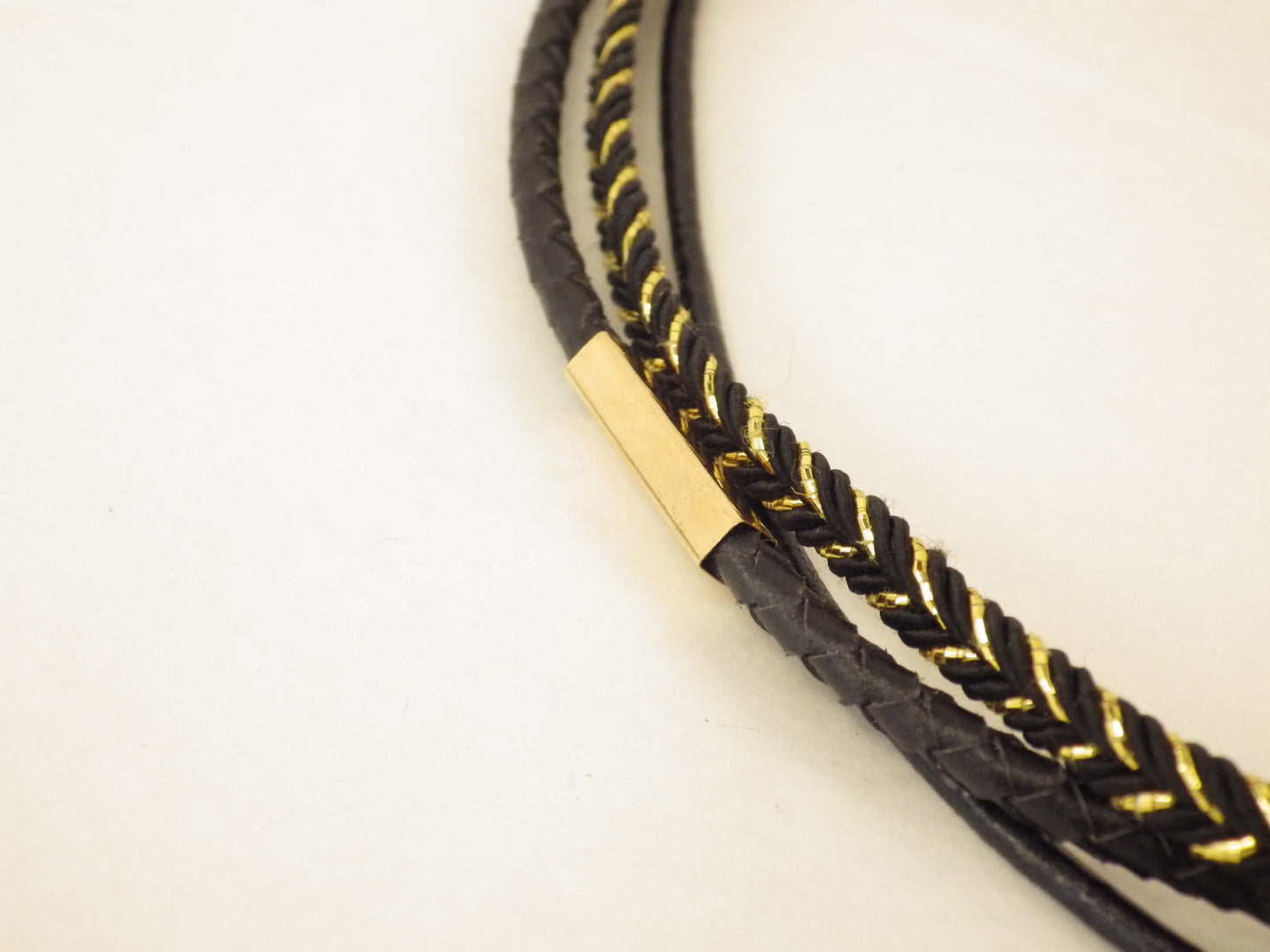 Collier/Bracelet tresse noire et dorée- MJ Bijoux