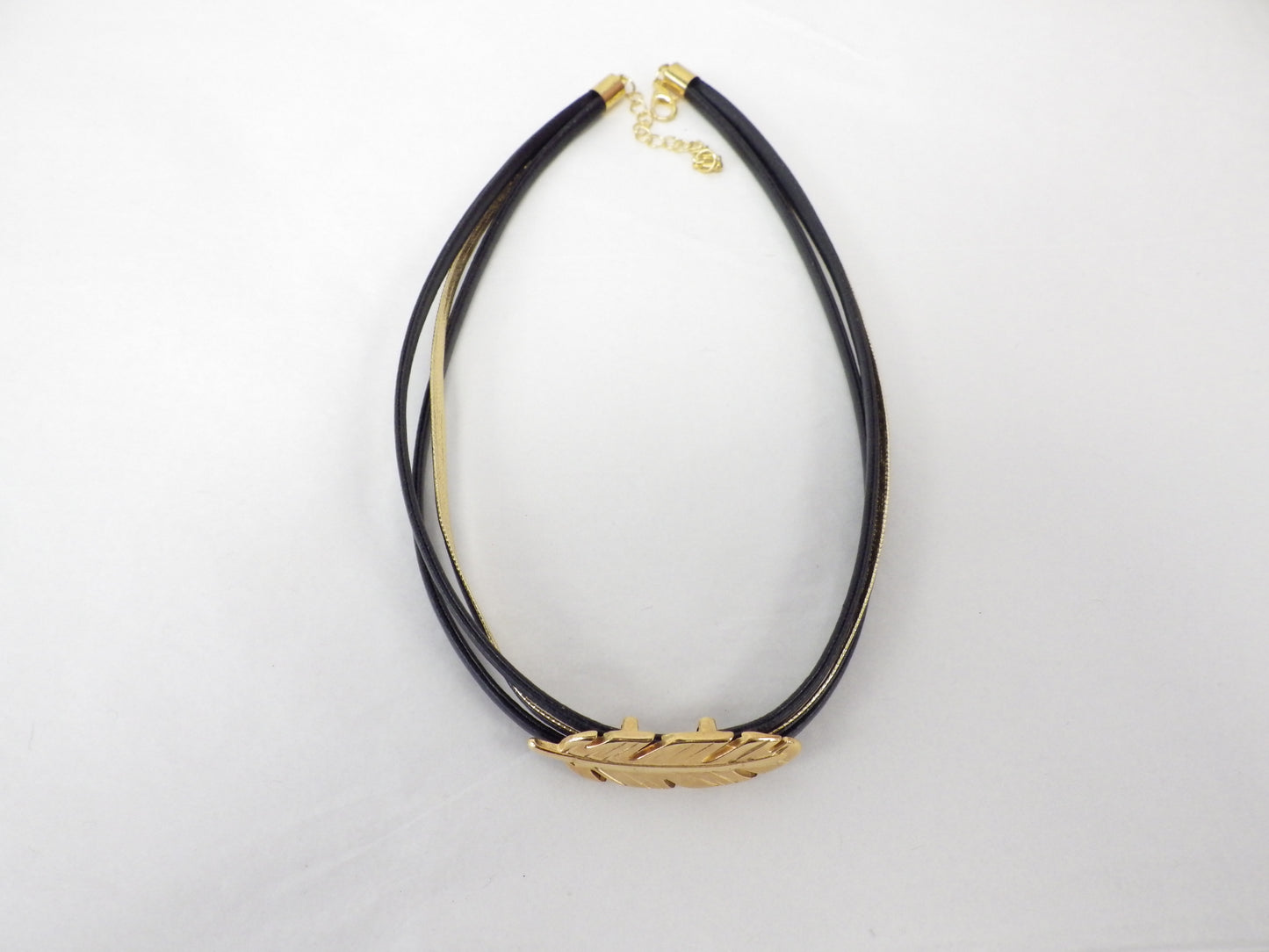 Collier/Bracelet noir et dorée plume - MJ Bijoux