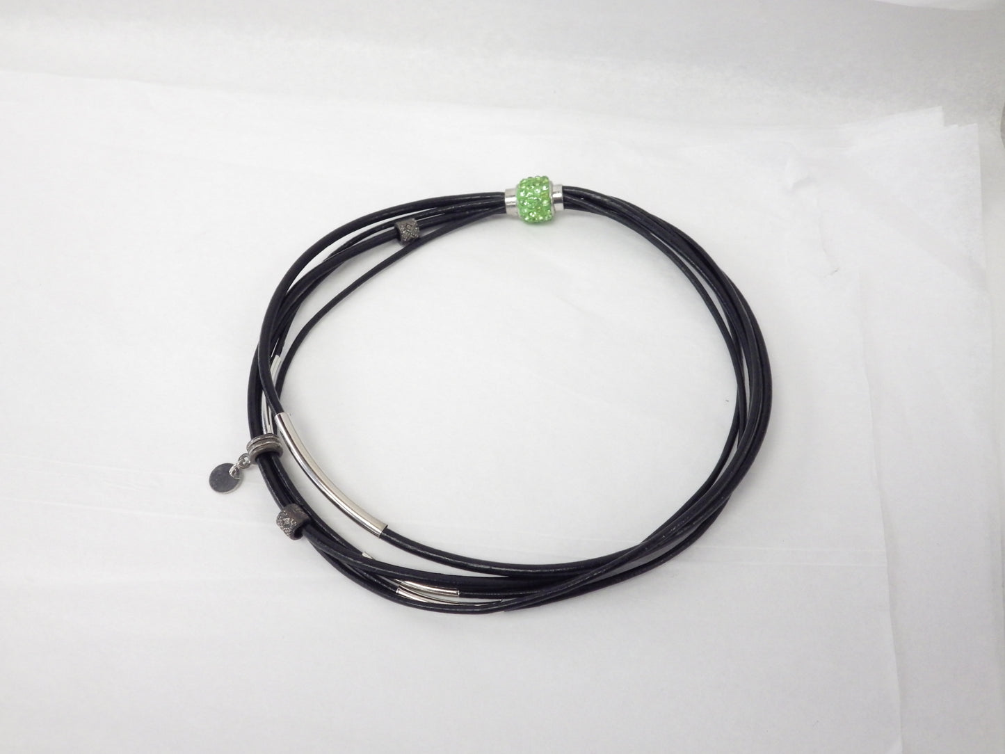 Collier/Bracelet attache verte avec médaillon - MJ Bijoux