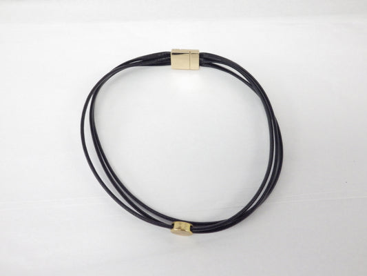 Collier/Bracelet noir avec rond doré- MJ Bijoux