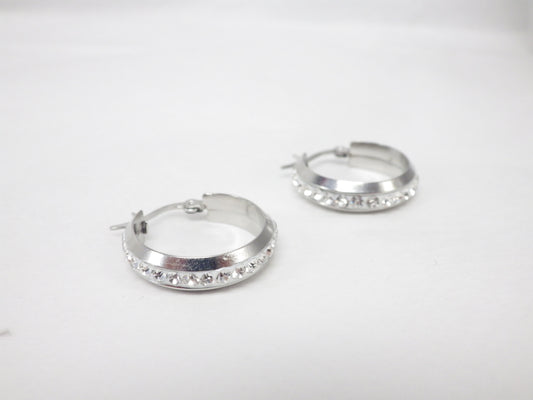 BO anneau zircon entouré argent - Rouge Inox