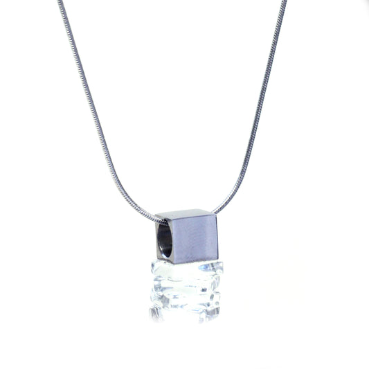 Collier pendentif Nordique cube clair - Créart