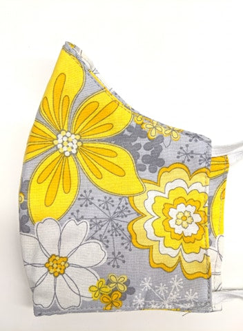 Gris & fleurs jaunes