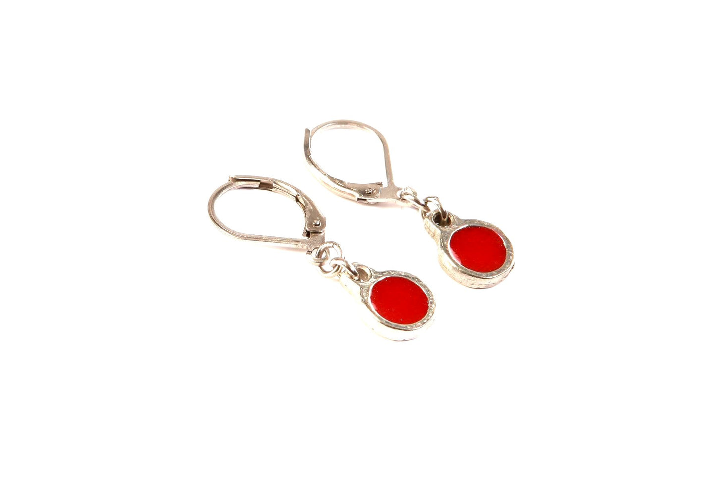 Suspendues à l'oreille Ronde 8mm Naturel - (Plusieur couleurs disponibles)