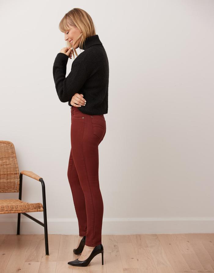 Rachel - Coupe Étroite - Taille Classique - Entrejambe 30'' - Pomme Grenade