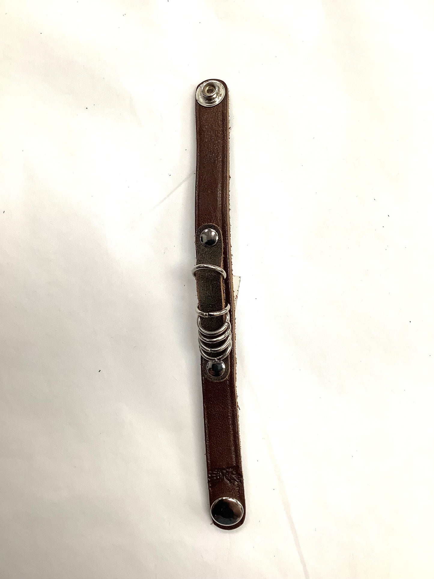 Bracelets cuir divers