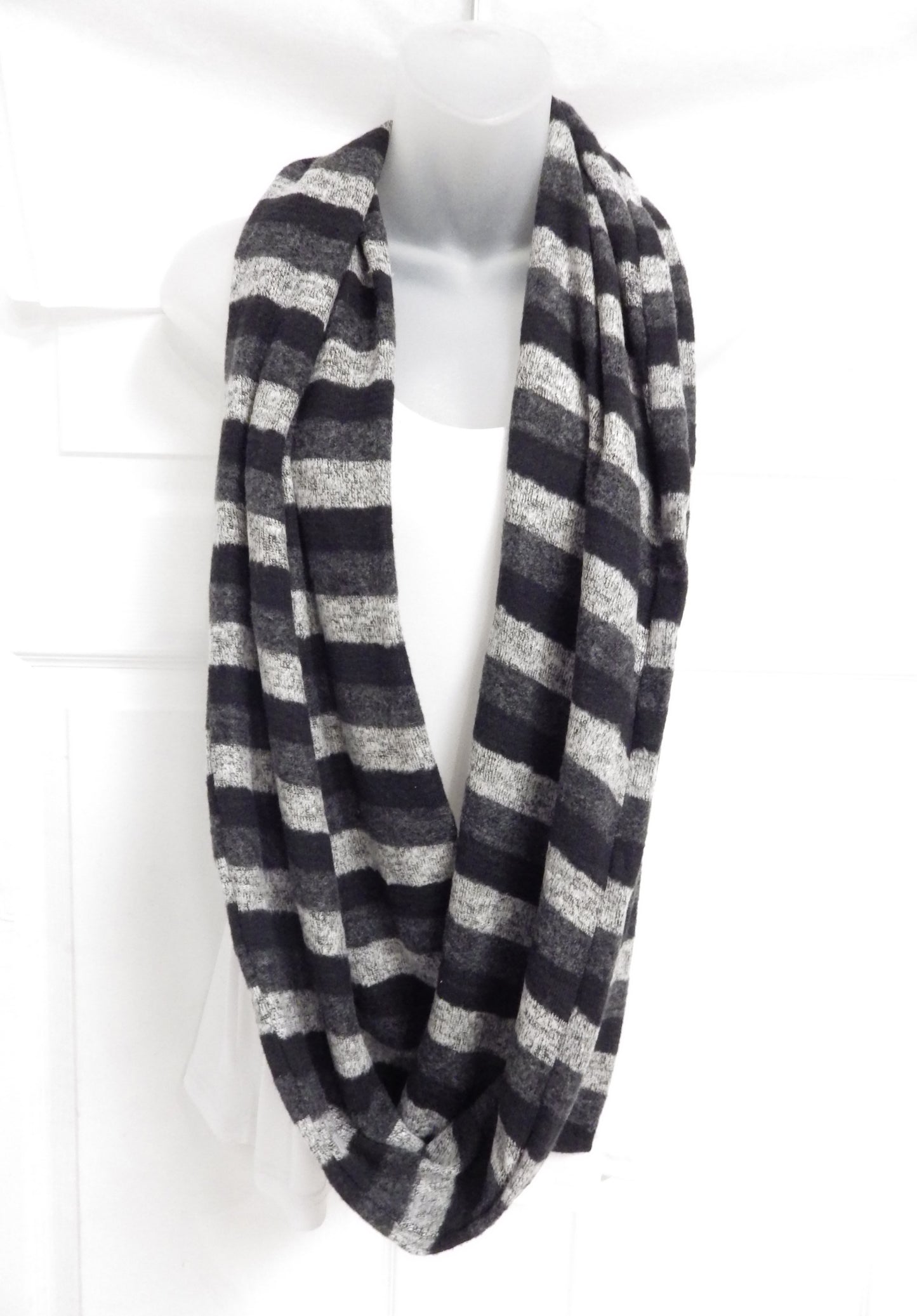 Foulard Baluchon ligné gris/noir