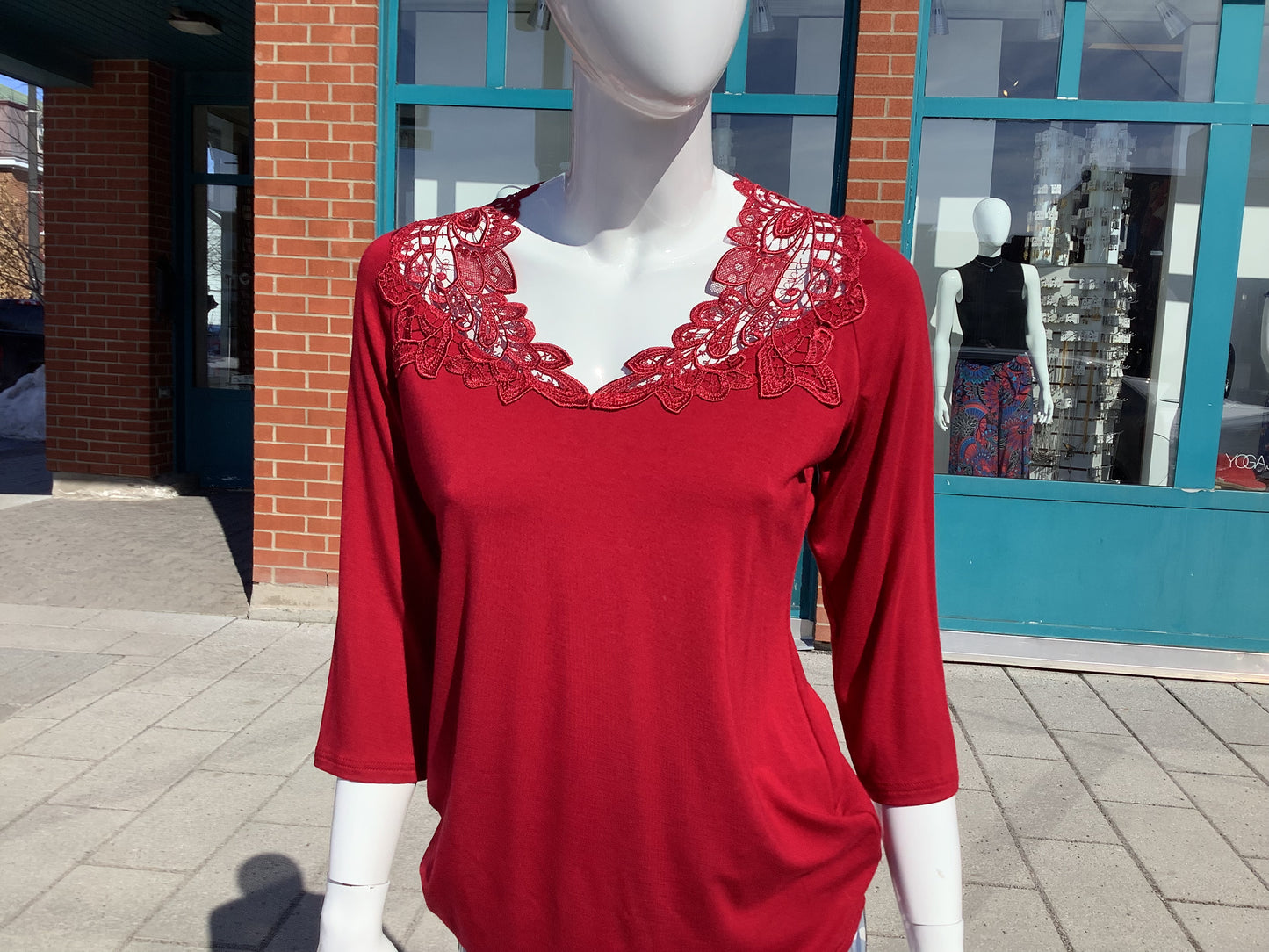 Teri top with sleeves - red - Arianne