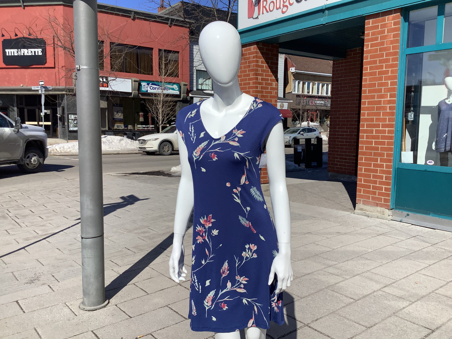 Maddie dress 8810 natural fiber - blue - Arianne