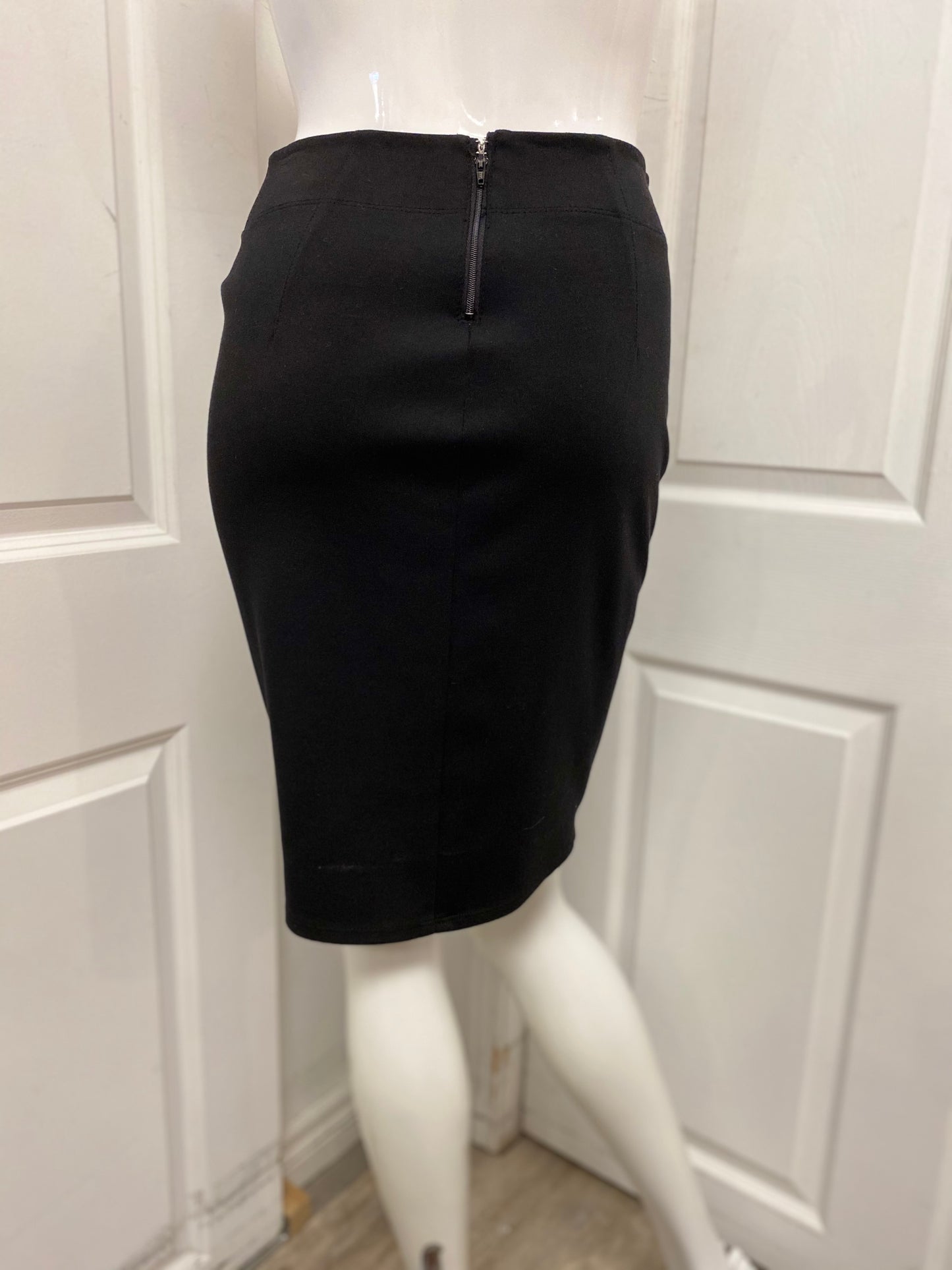 Black Skirt 128 - Yoga Jeans 