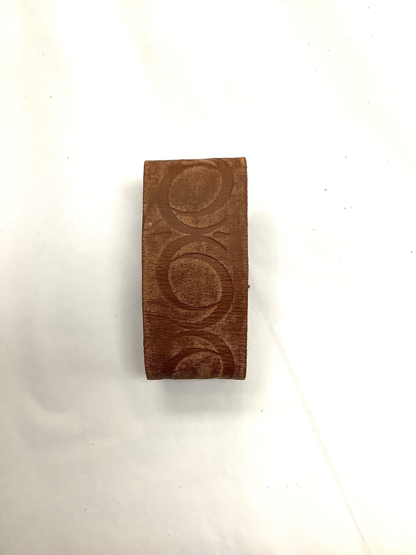 Patterned leather bracelet