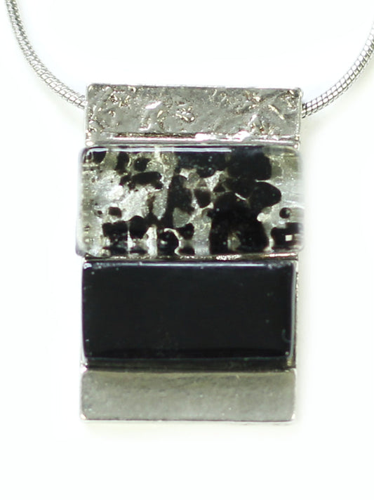 The Scandinavian necklace on chain - Céart